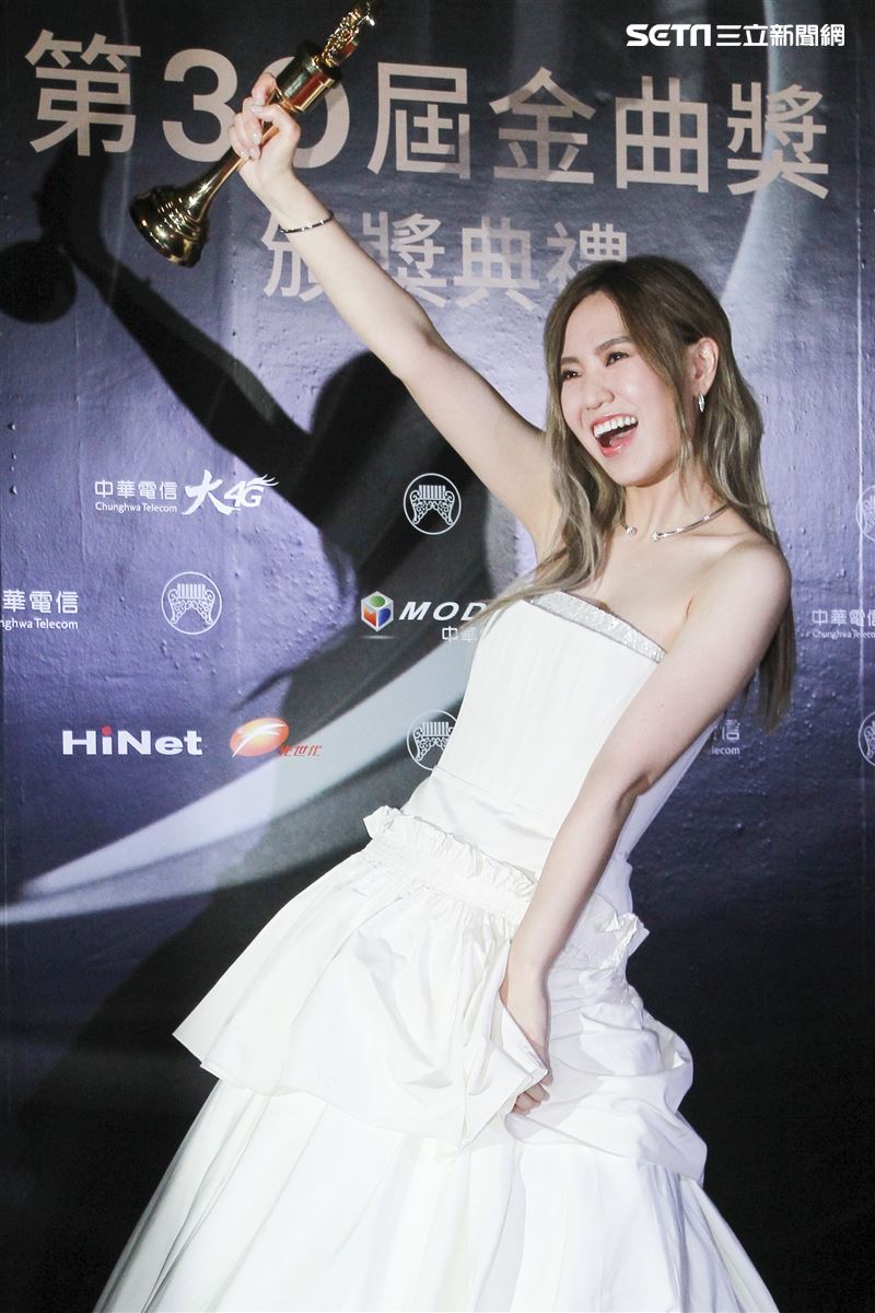 第30屆金曲獎獲得最佳國語專輯獎孫盛希。（記者邱榮吉、林士傑/攝影）