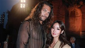 孫芸芸 姊姊孫瑩瑩受邀到現場看秀，南韓女星高素榮以及「水行俠」傑森摩莫亞（Jason Momoa），都是座上賓。翻攝IG
