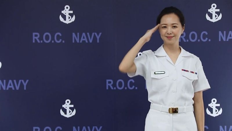 海軍張鈞甯介紹典故　網友全「暈船」