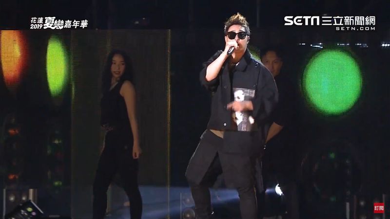 潘瑋柏夏戀壓軸演出！組曲唱跳不斷電