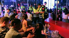 台北,信義,夜店,臨檢,酒店,娛樂場所,自主管理。翻攝畫面