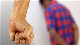 暴力 虐待 毆打
圖／翻攝自pixabay