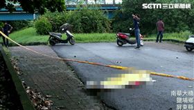 悚!男陳屍堤防麻繩勒頸 小三女友下手