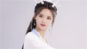 楊超越。（圖／微博）