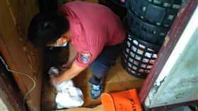 屏東女棄嬰　高樹消防分隊提供