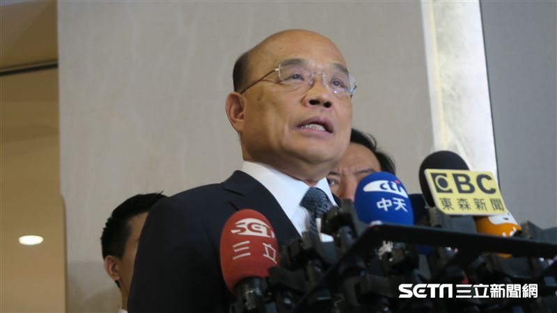 黃之鋒籲修訂「難民法」　蘇揆這麼說