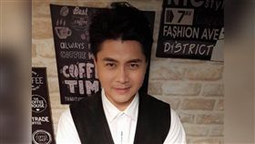 郭韓相爭　命理師：鷹爪功勝獨孤九劍