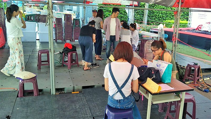 空服員三寶領回　罷工棚預計9日拆除