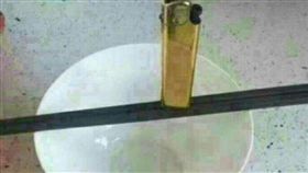 謎語,碗,筷子,打火機.疊羅漢,微信,大陸,吃飯,女同事,  圖／翻攝自微信