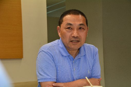 侯友宜將率團考察北歐4國新北市長侯友宜9日傍晚受訪表示，市政考察團10日將與多名市議員一起前往芬蘭、瑞典、挪威、丹麥共4個北歐國家考察，了解當地社福政策推動等面向。中央社記者黃旭昇新北市攝　108年7月9日