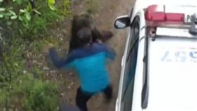 棕熊,大興安嶺,獵套,民警,搶救,麻醉(翻攝自梨視頻)