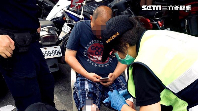 新北男外出遇仇家　遭西瓜刀砍腳送醫
