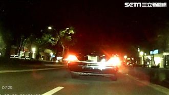 誤認「黃牌」為白牌？重機遭賓士逼車