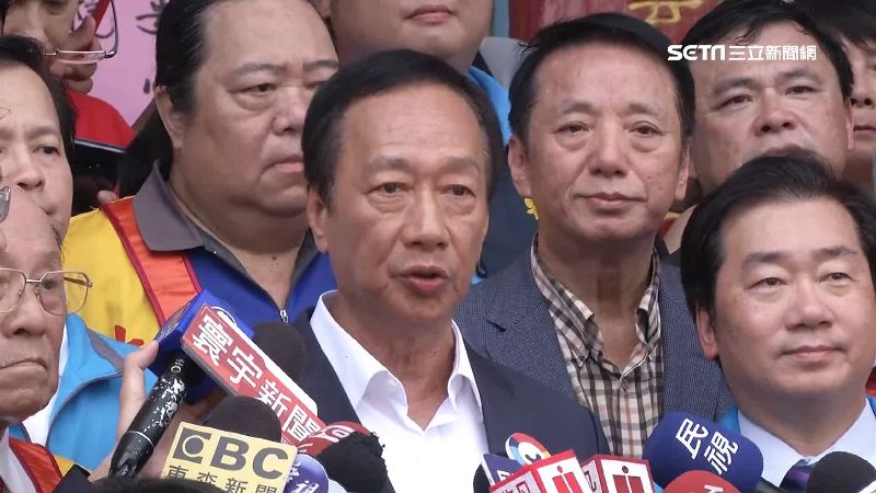 堅持富人稅！郭董：賴正鎰有跟我道歉