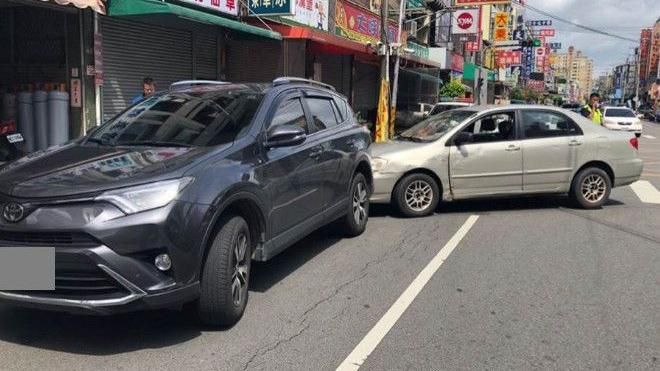 友罹流感「快死掉」　男飆速送醫撞車