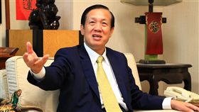 郭台銘稱當選後第一個查稅  賴正鎰：應是開玩笑國民黨總統初選參選人郭台銘11日說，曾不買鄉林建設事業股份有限公司董事長賴正鎰的房子而得罪賴正鎰，「只要我當選總統，第一個就查他的稅」；賴正鎰（圖）回應，以郭台銘高度與智慧，講這個話應該是開玩笑。（資料照片）中央社記者蘇木春傳真　108年7月11日