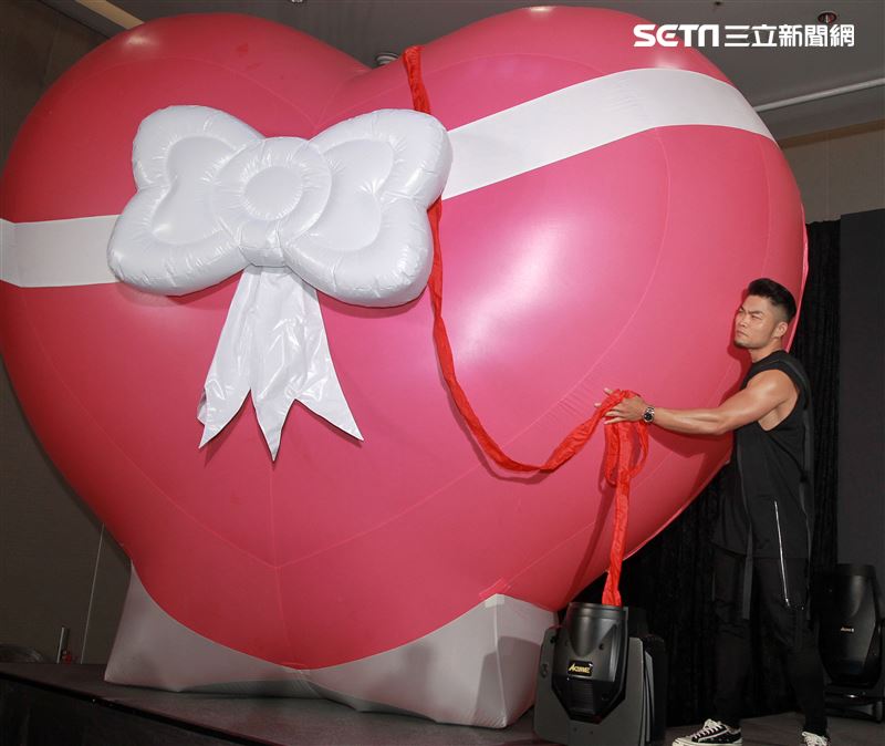 李玖哲「隱形動物」演唱會10月首度攻蛋，將打造獨一無二的視聽覺饗宴。（記者邱榮吉/攝影）