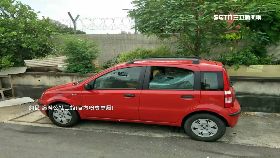 停車遭砸窗1300