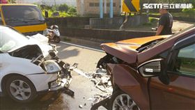台東縣卑南鄉發生汽車對撞車禍（圖／翻攝畫面）