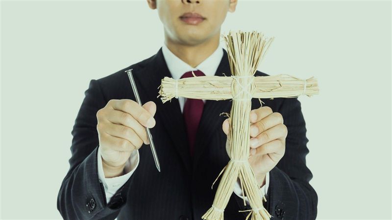 打工一次5萬！拔「詛咒草人」超驚悚
