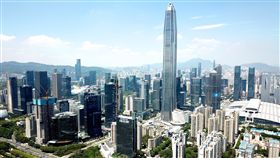 中國房價飆升  深圳10年漲逾5倍陸媒報導，如果10年前投資中國大陸股市，現在可能一毛未賺；但如果投資房市，回報令人豔羨，其中以深圳市（圖）漲幅超過5倍居冠。（中新社提供）中央社  108年1月1日