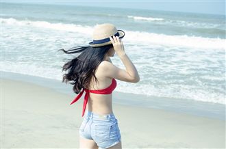 穿比基尼貼Nubra超奇怪！她1招讓UU秒集中