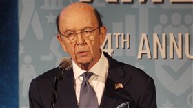 美國商務部長羅斯美國商務部長羅斯25日說，如果美國和中國最終無法達成貿易協議，就啟動原訂對中國2000億美元產品調升關稅至25%的計畫。中央社記者鄭崇生華盛頓攝 108年2月26日