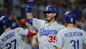 ▲貝林傑（Cody Bellinger）單場雙響砲，33轟暫居全壘打王。（圖／美聯社）