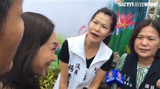 現身李承翰公祭!李佳芬燦笑寒暄議員