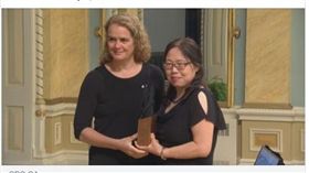 加拿大,中國,華裔病毒學家,邱香果,外交