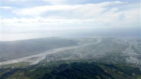 台東,丹娜絲,卑南溪,揚塵,風飛砂。空中勤務總隊提供