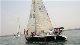 BOT廠商停業　大鵬灣水上遊憩正常營運（1）屏東東港大鵬灣BOT案廠商大鵬灣國際開發公司因不堪虧損欲終止開發合約，正在仲裁階段，大鵬灣國家風景區管理處17日表示，大鵬灣周邊遊湖船及水上遊憩活動、相關景點，都正常營運及開放。（鵬管處提供）中央社記者郭芷瑄傳真　108年7月17日