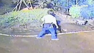 醉夫抱瓦斯桶嗆引爆　妻狂奔出門求救