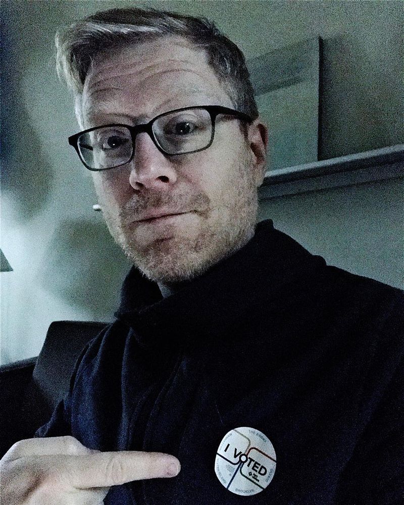 原告瑞普控訴，在18歲時遭凱文史貝西脫褲猥褻。（圖／翻攝自albinokid1026 IG）