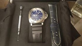 買名錶送老公！朋友狂嫌「不保值」　她霸氣回應嗆爆...網讚翻(圖/爆怨公社)