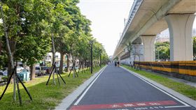 台中綠空廊道第一期南段啟用（1）台中鐵路高架化後，台中市政府將原有鐵道空間打造成自行車綠廊，形成綠空廊道，第一期南段工程17日正式啟用。（台中市政府提供）中央社記者蘇木春傳真　108年7月17日