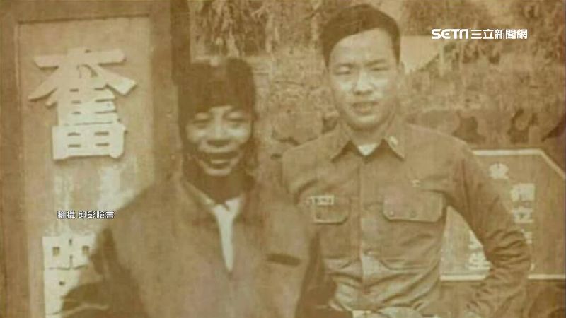 蔣經國與韓國瑜合照？律師揭：假的