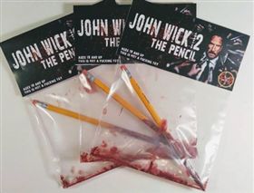 捍衛任務,電影,鉛筆,同事,老闆,調薪,辦公室。(圖/翻攝自爆廢公社公開版)