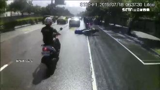 騎士沿路「騎標線」　失控打滑險遭輾