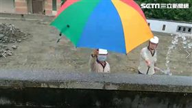 李佳芬農舍,工人