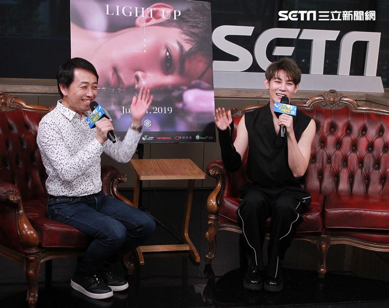 夏和熙安安大明星。（記者邱榮吉/攝影）