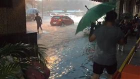 淹水,大雷雨,神農路,清淤,韓國瑜,高雄