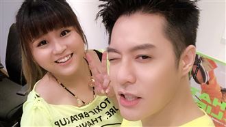 周湯豪最愛丟丟妹？合體狂吸萬人洗版