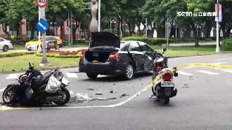 轎車搶快！19歲騎士遭猛撞斷魂