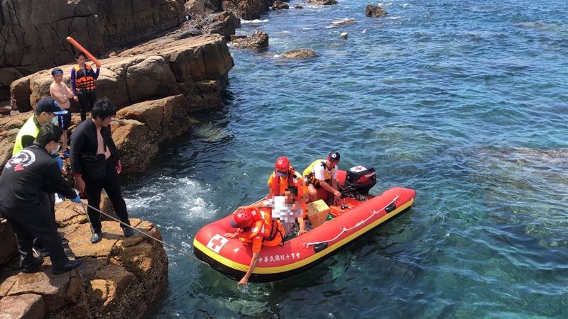 龍洞傳跳水意外　遊客遭後位跳下撞擊