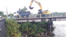 屏東縣,九如鄉,九如橋,翼牆,掏空