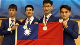國際生物奧林匹亞競賽　台生獲3金1銀2019年國際生物奧林匹亞競賽在匈牙利舉行，台灣學生共獲得3金1銀，國際排名第4。（教育部提供）中央社記者許秩維傳真　108年7月21日