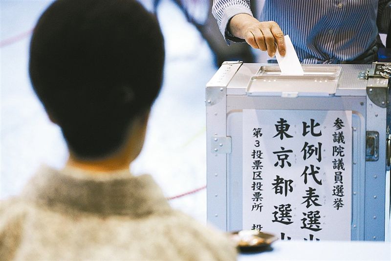 參院大選　呼籲投票海報盼吸引目光！