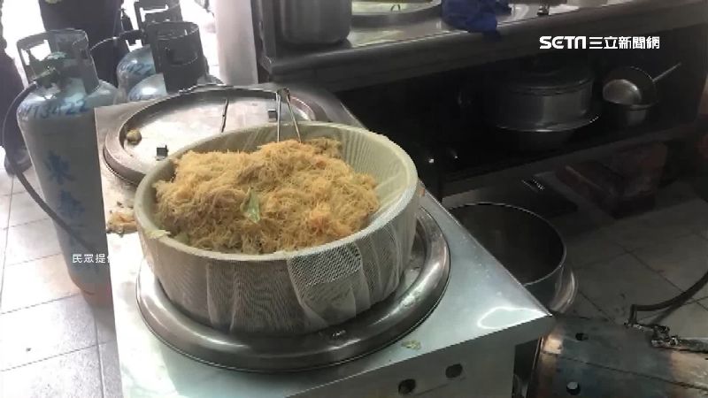 「米粉炒」、「炒米粉」差異？網爆卦