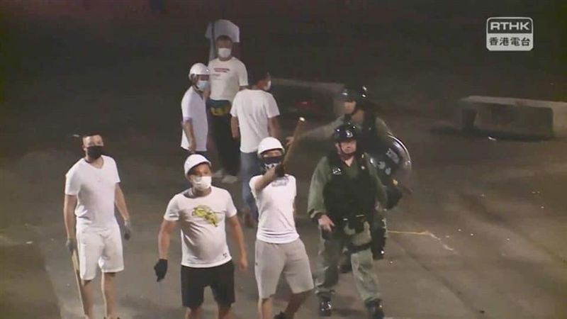 港人遭暴力毆打　綠委諷：國共好兄弟